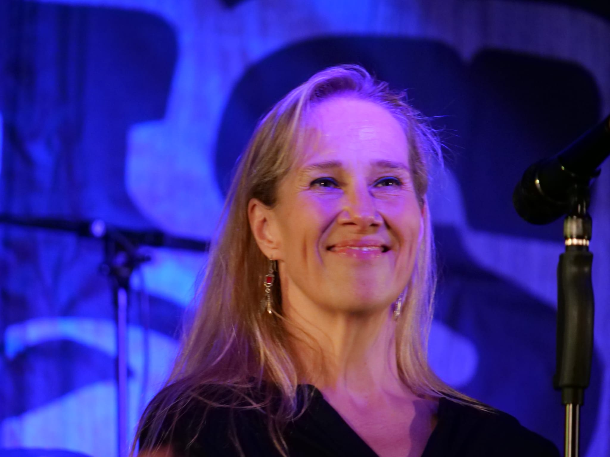 Silvia — Sängerin von Yellow Cab